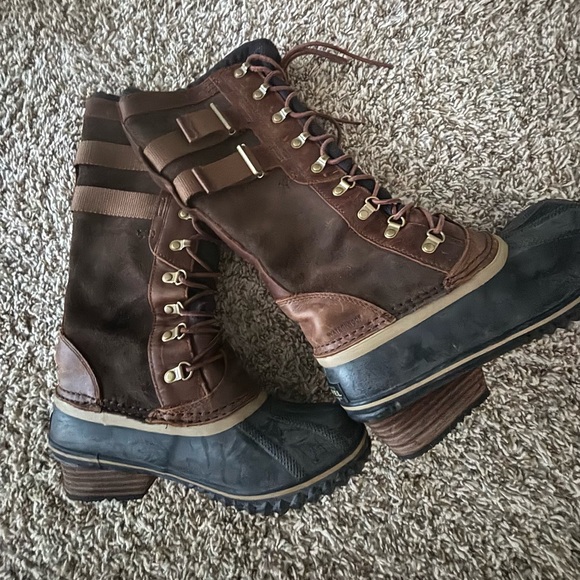 Sorel Women's Conquest Carly II Waterproof Boots Peatmoss discontinued - Picture 4 of 13